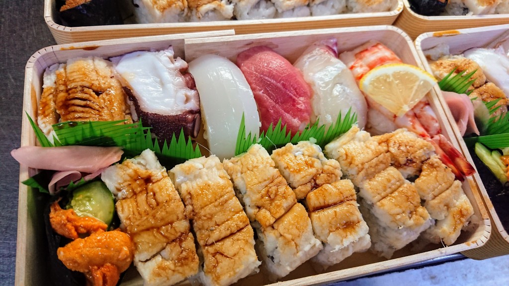 上寿司と穴子の箱